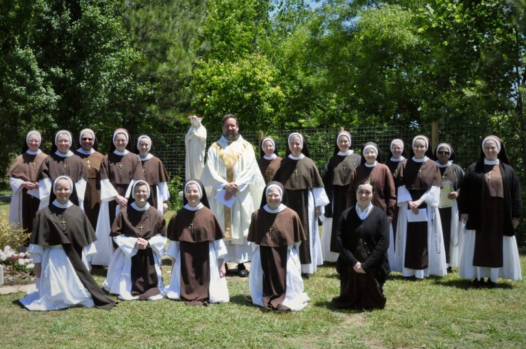 Welcome to the Sister Servants’ Blog!